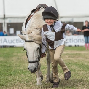 PONY CLUB GAMES. EVE MUNRO AGE 6 FROM MOSSTODLOCH