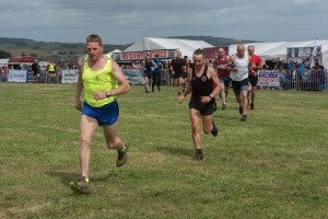 START OF THE BALLOCH HILL RACE  6549