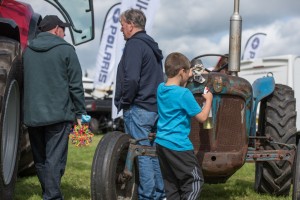 KEITH SHOW 2017 IBI-1810